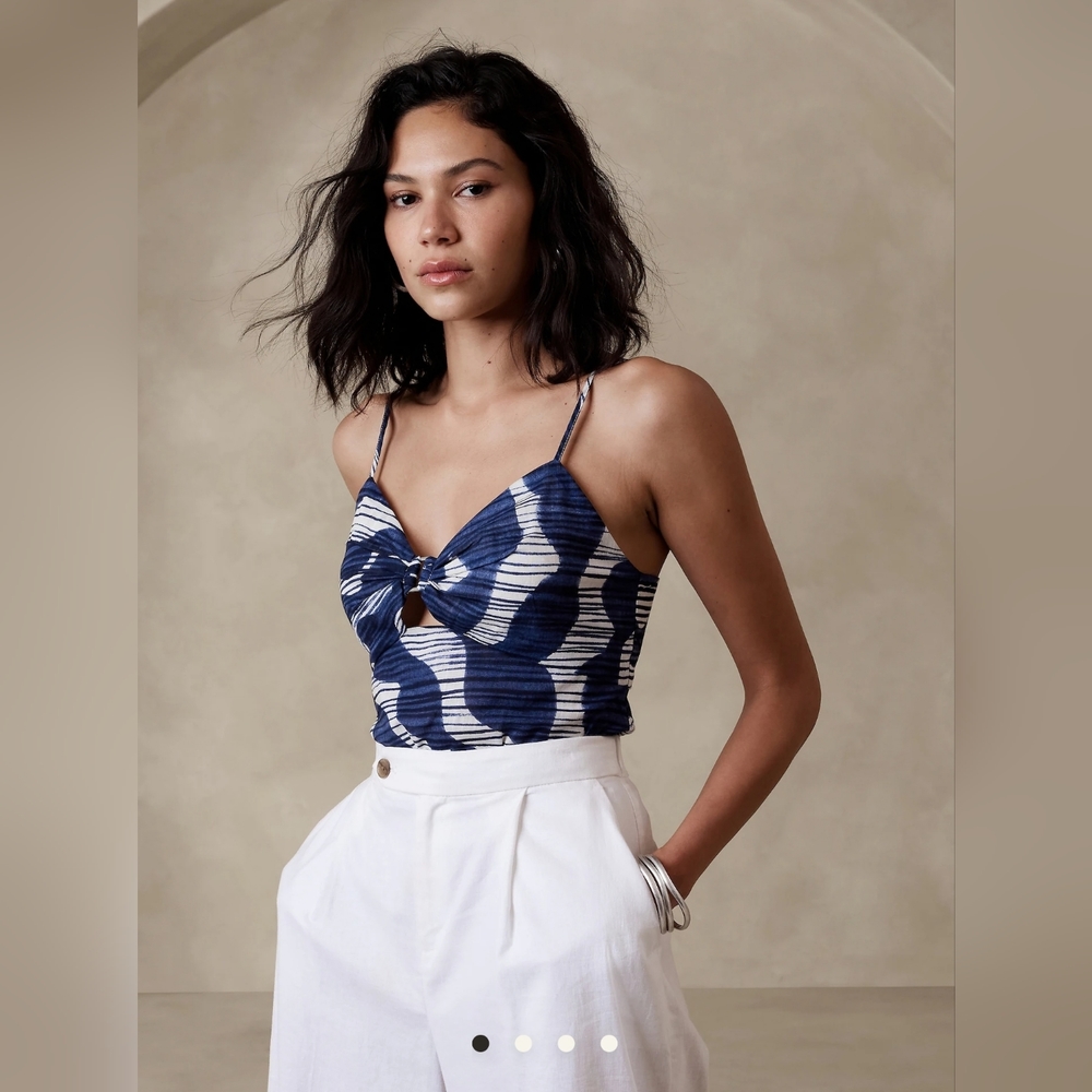 Cutout V-Neck CamiColor: Blue Print